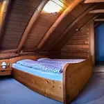 Na Skalce Lodge Zabnica