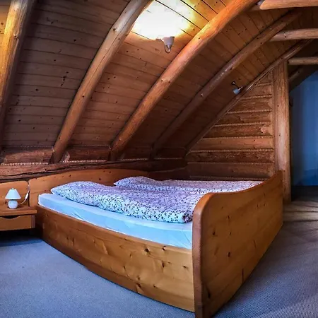 Na Skalce Lodge Zabnica